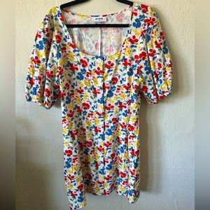 NWT Rixo by Target Short sleeve floral dress 16
